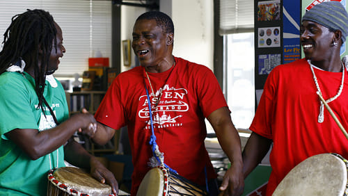 Poster della serie NPR Tiny Desk Concerts