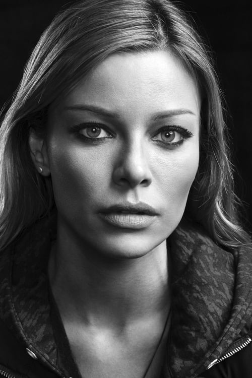 Kép: Lauren German színész profilképe