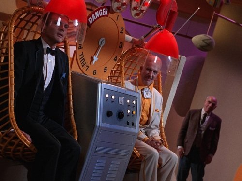 Escena del episodio 14 de la temporada 2 de la serie Batman