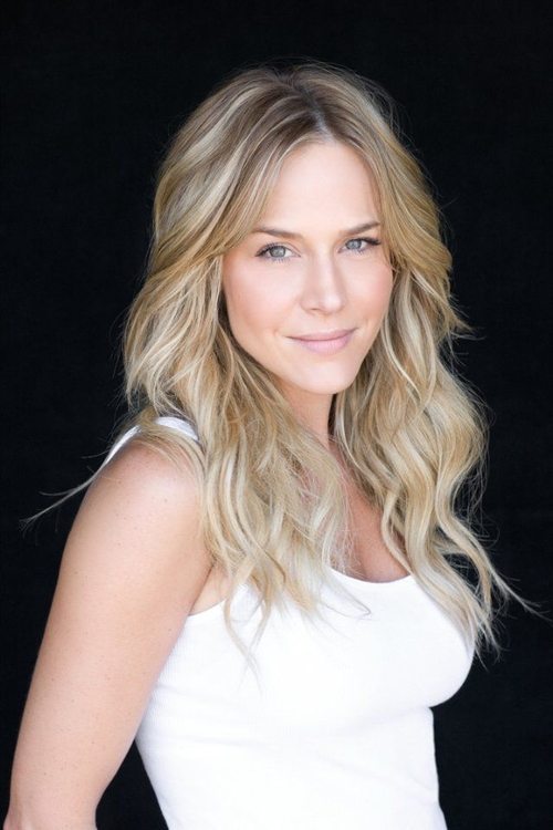 Kép: Julie Benz színész profilképe