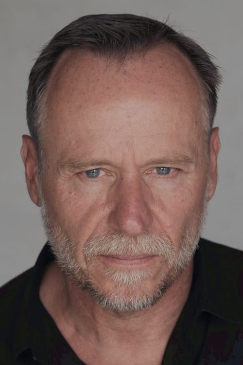 Kép: Karel Roden színész profilképe