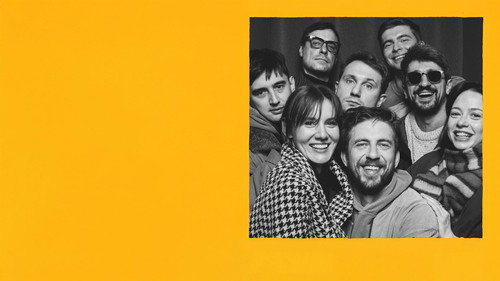 Scenes of Friendly Ties