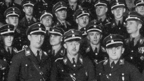 La Schutzstaffel : Un état dans l'état Backdrop Blur
