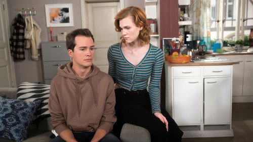 Episode 3718 still