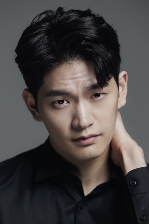 Kép: Kang Sang-jun színész profilképe