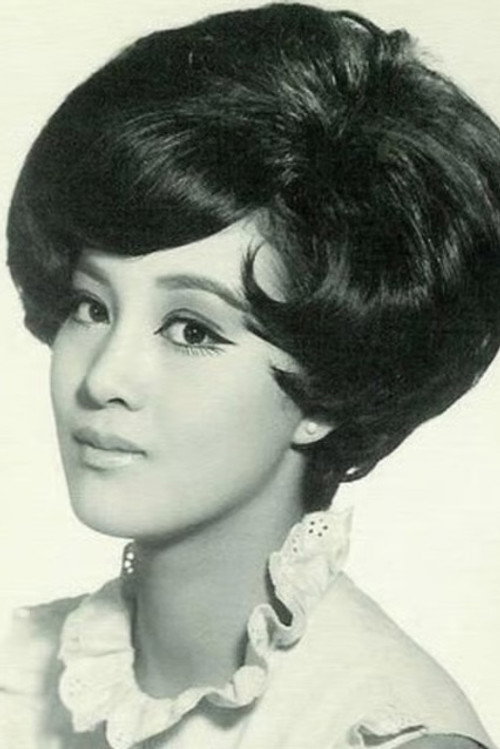 Lily Ho photo 3