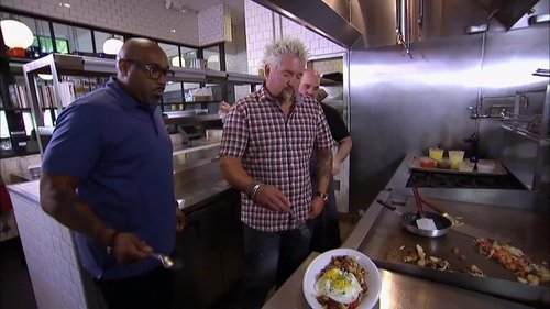 Escena del episodio 7 de la temporada 23 de la serie Diners, Drive-Ins and Dives