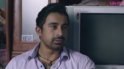 Rajveer Misleads Rastogi.