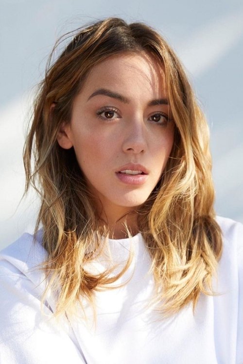 Kép: Chloe Bennet színész profilképe