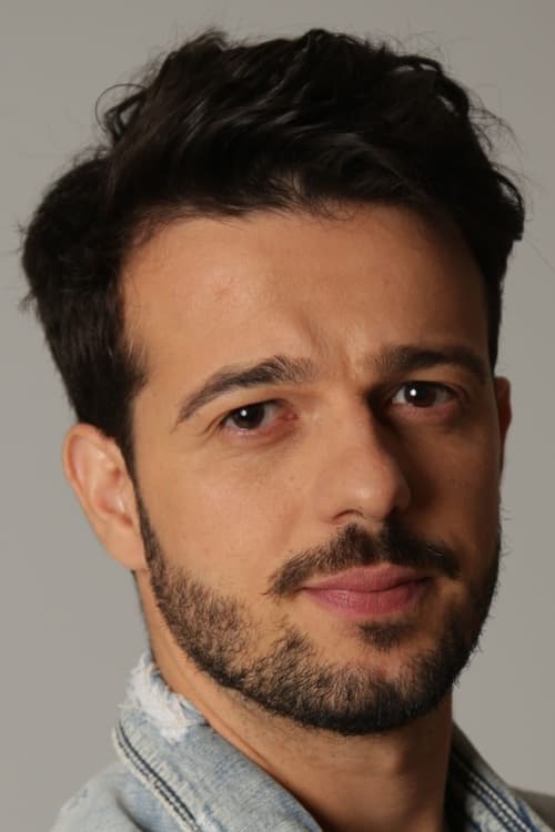 Kép: Fernando Tielve színész profilképe