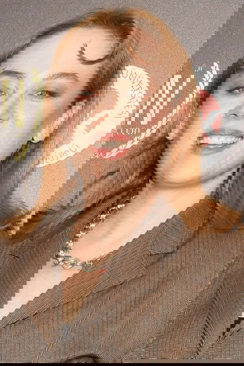 Kép: Demet Evgar színész profilképe