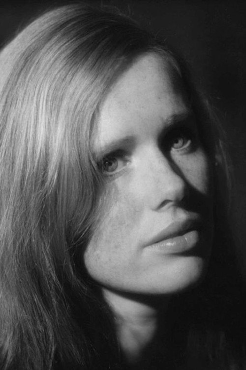 Liv Ullmann