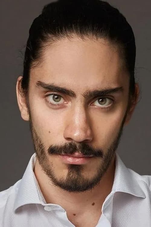 Kép: Iván Amozurrutia színész profilképe