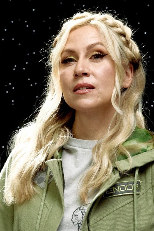 Foto de Ashley Eckstein interpretando a Cheetah (voice) en DC Superhero girls: Héroe del año