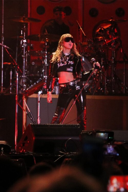 Miley Cyrus: Live at Primavera Sound 2019 movie poster player