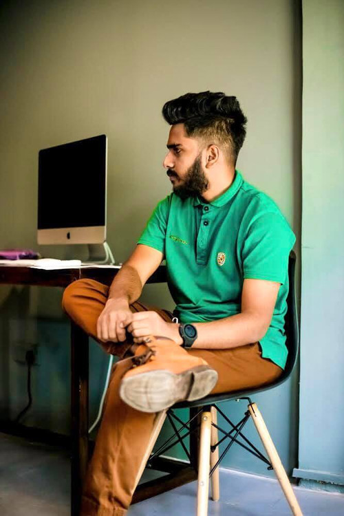 Foto de Rusiru Hewavitharana