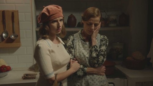 Escena del episodio 15 de la temporada 1 de la serie Salón de té La Moderna
