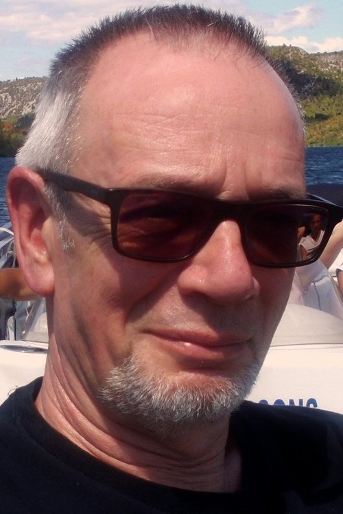 Peter Hogan's' Profile Image