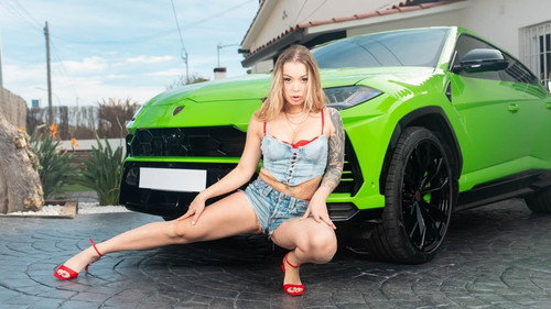 Hot Girls in Hot Cars