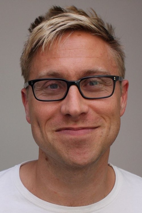 Kép: Russell Howard színész profilképe