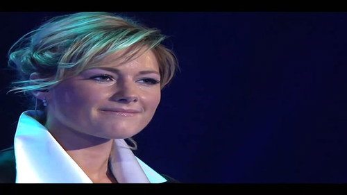 Helene Fischer - Zaubermond Live Backdrop Blur