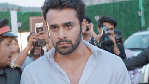 A Scandal Rocks Raghbir's Life!