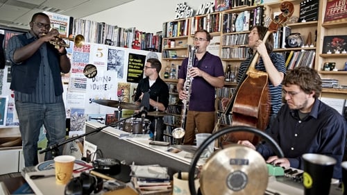 Poster della serie NPR Tiny Desk Concerts