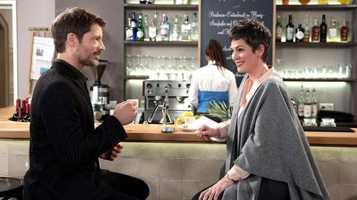 Episode 2201 still