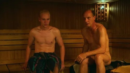 Escena del episodio 2 de la temporada 1 de la serie Intimate.