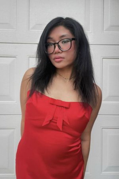 Nicole Thach