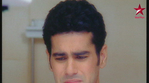 Jacky Injures His Hand