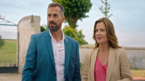 Escena del episodio 1 de la temporada 25 de Joséphine, ange gardien