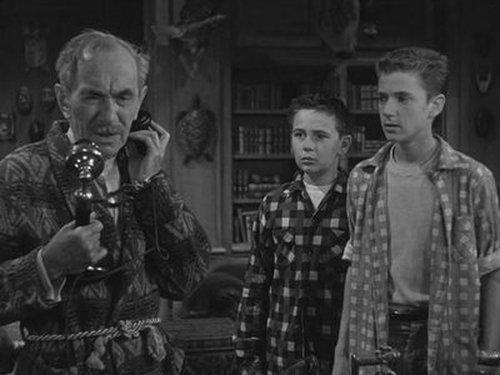 Escena del episodio 8 de la temporada 1 de la serie The Hardy Boys