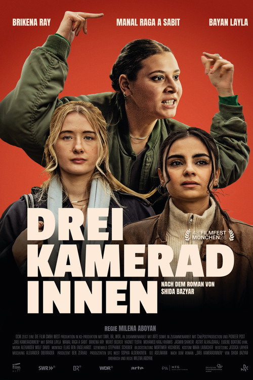 Drei Kameradinnen