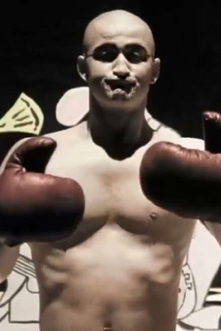 Martin von Haselberg interpretando a The Filmmaker