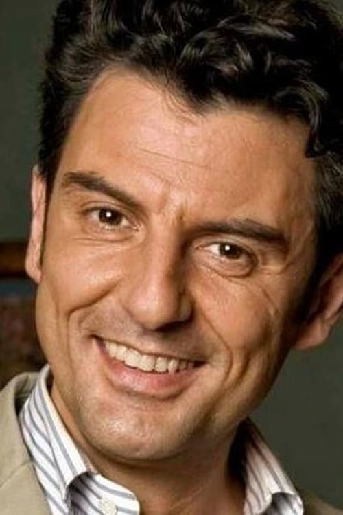 Kép: Enrico Ianniello színész profilképe