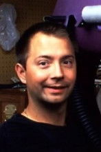 Bradley J. Keely en su biografía y filmografía