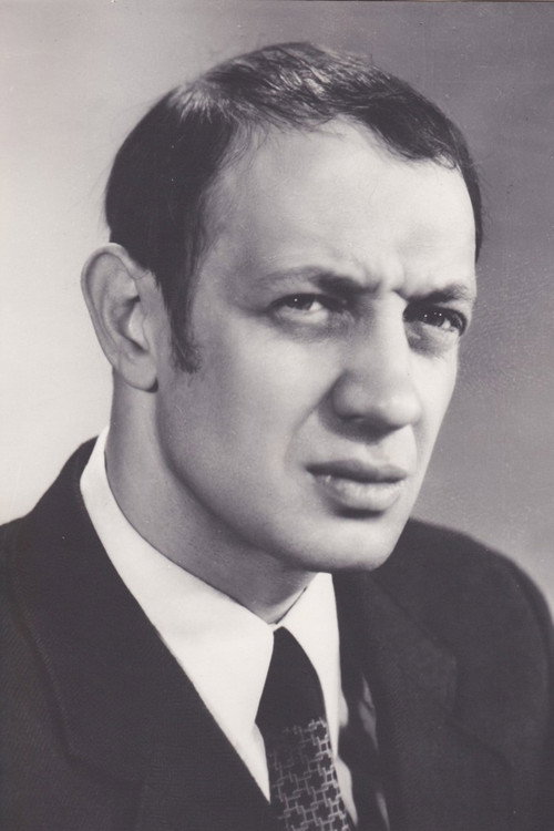 Илья Авербах