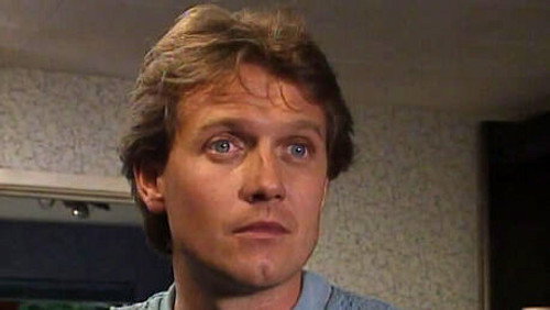 Episode 1004 - Farnham vs Farnham