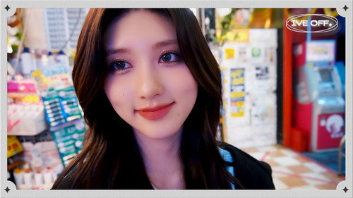 Spinning Donki Tour Around the World (with GAEUL) still
