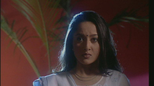 Aarti Returns Home