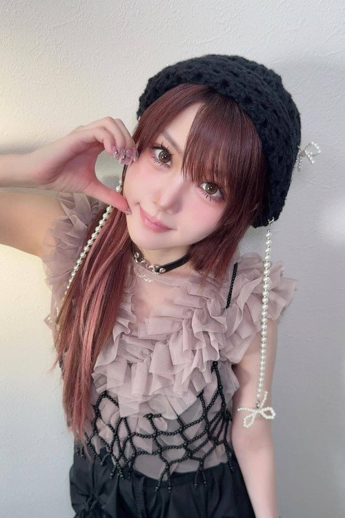 Reina Tanaka Photo