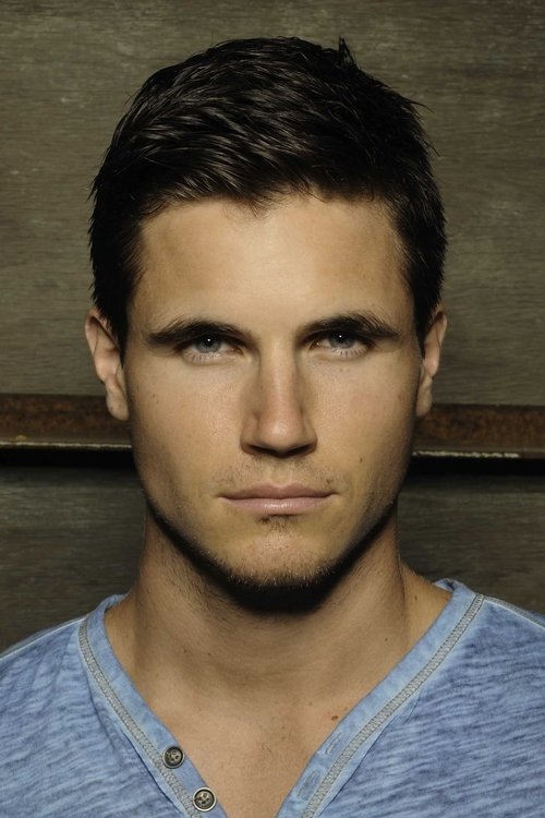 Kép: Robbie Amell színész profilképe