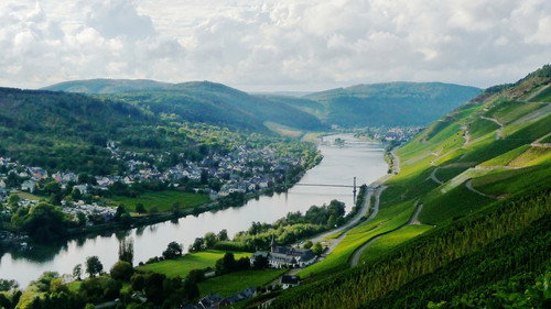 Die Mosel - Season 1 Backdrop Blur
