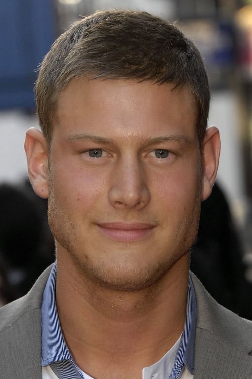 Tom Hopper isDeclan