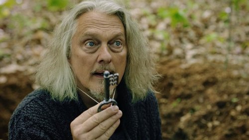 Escena del episodio 2 de la temporada 2 de la serie Le 422