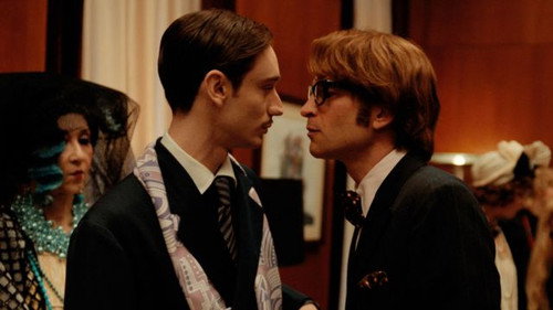 Becoming Karl Lagerfeld 1x3