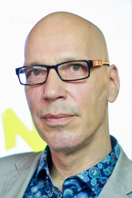 Mario Sixtus profile