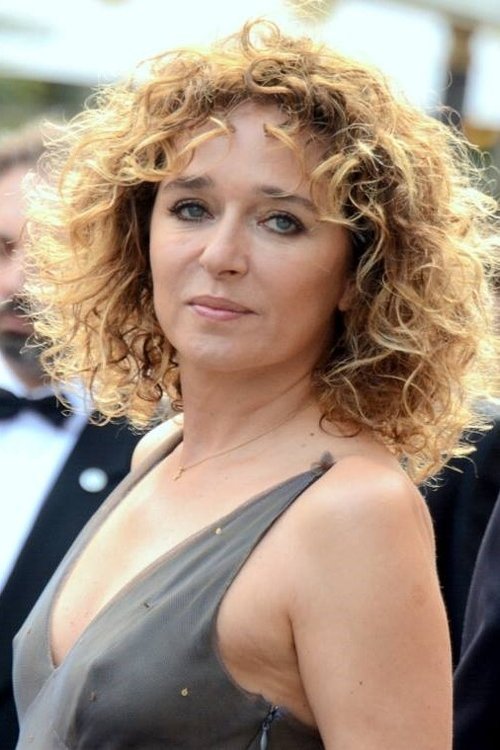 Kép: Valeria Golino színész profilképe