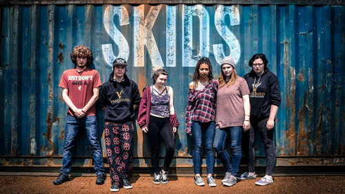 SKIDS Backdrop Blur